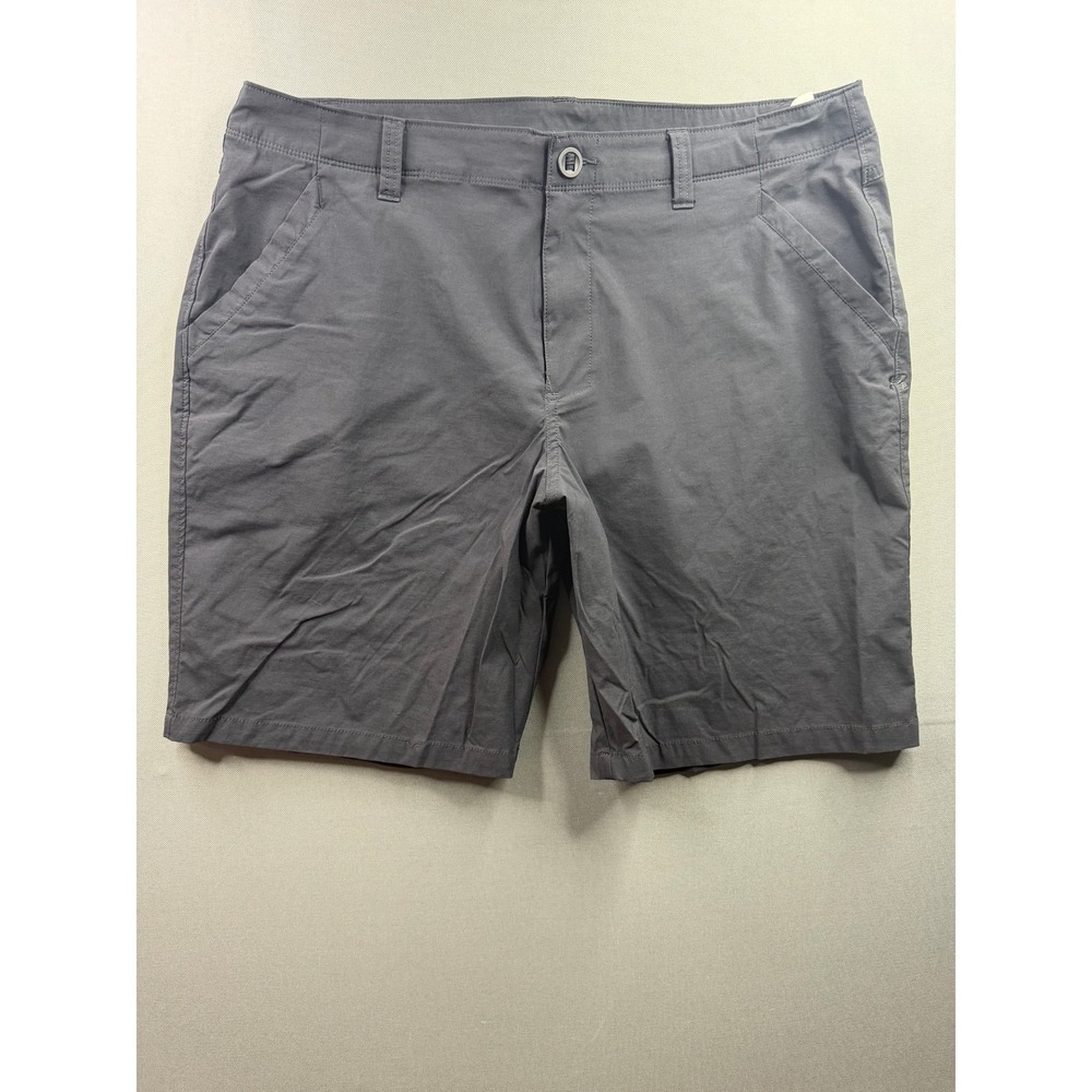 Under Armour Shorts Mens Gray Loose Fit Flat Front Stretch 38